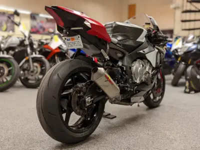 2016 Yamaha R1 R1S