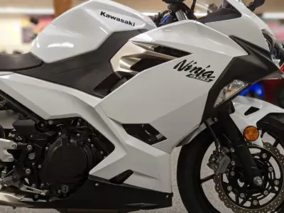 2020 Kawasaki Ninja 400
