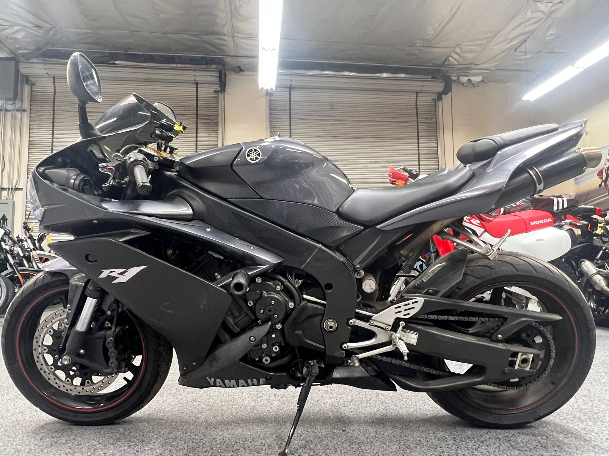 2007 Yamaha R1 - 22000 Miles | AK Motors