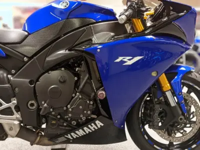 2009 Yamaha R1 Crossplane