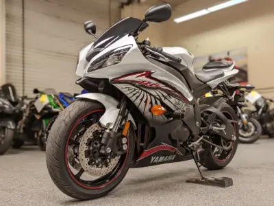 2012 Yamaha R6 Raven 1K MILES