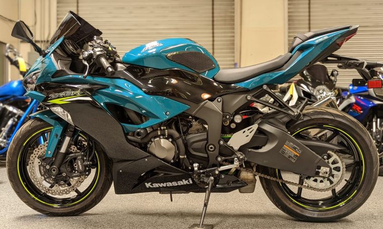 2021 Kawasaki Ninja 636 ZX6R - 7000 Miles | AK Motors