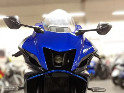 2022 YAMAHA R7
