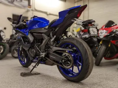 2022 YAMAHA R7