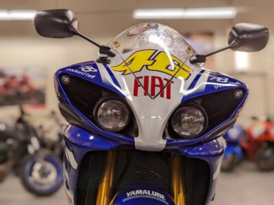 2010 Yamaha R1 Valentino Rossi Edition
