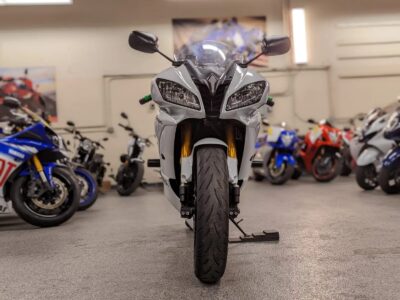 2015 Yamaha R6 PEARL WHITE