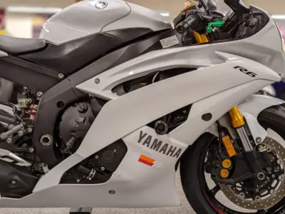 2015 Yamaha R6 PEARL WHITE