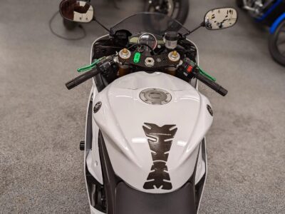 2015 Yamaha R6 PEARL WHITE