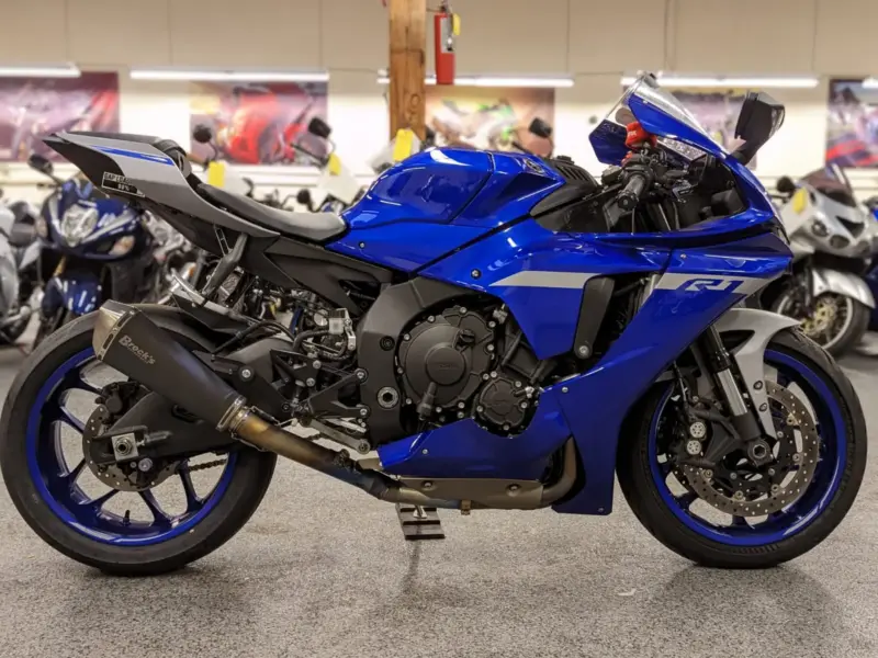 2020 Yamaha R1
