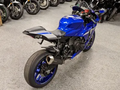 2020 Yamaha R1