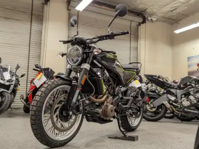 2018 Husqvarna Svartpilen 401 ABS