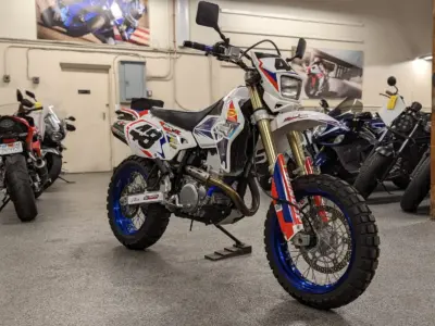 2017 Suzuki DRZ400SM