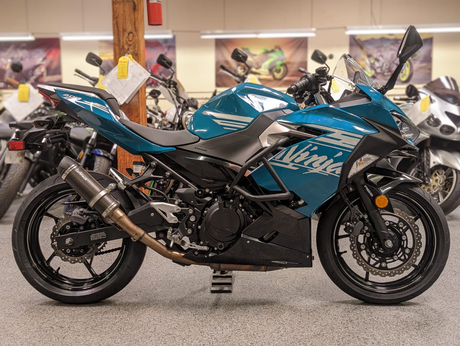 2021 Kawasaki Ninja 400 ABS - AK MotorsAK Motors