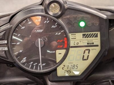 2014 Yamaha R1