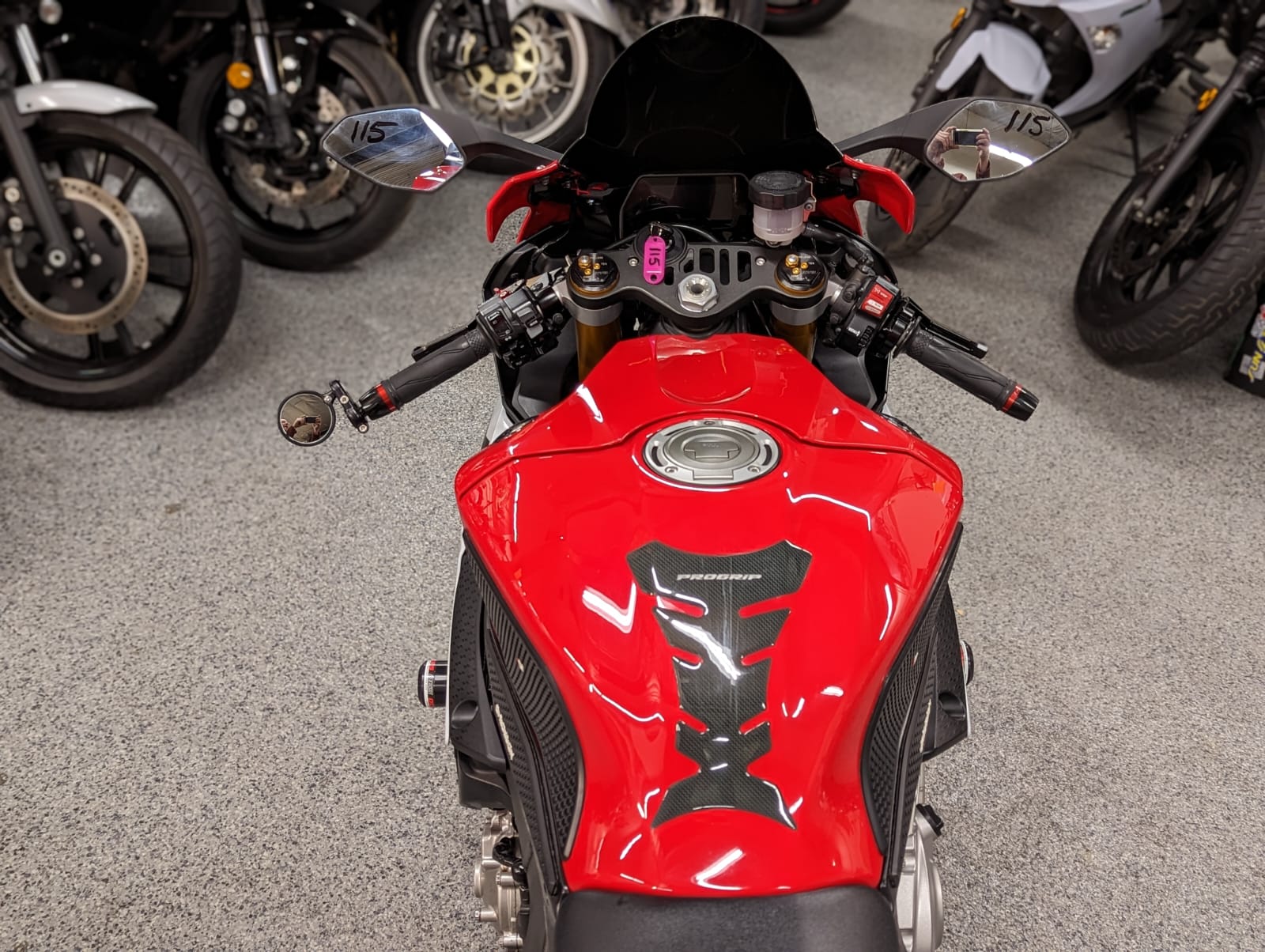 2015 Yamaha R1 AK Motors 2015-yamaha-r1-ak-motors