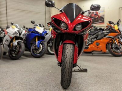 2011 Yamaha R1 Crossplane Raven