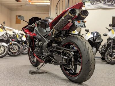 2011 Yamaha R1 Crossplane Raven