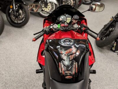 2011 Yamaha R1 Crossplane Raven
