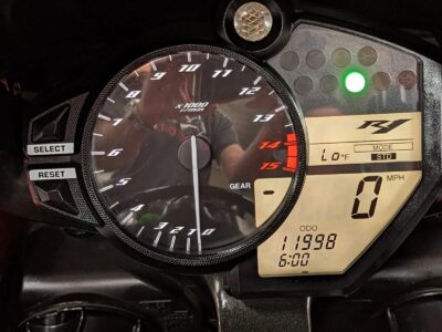 2011 Yamaha R1 Crossplane Raven
