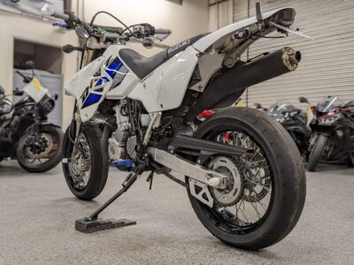 2021 Suzuki DRZ400SM