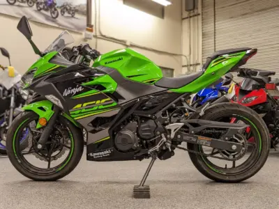 2018 Kawasaki Ninja 400 ABS KRT EDITION