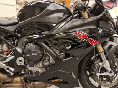 2021 BMW S1000RR + HP4 Forged Wheels