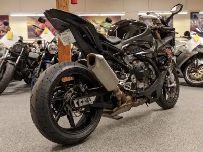 2021 BMW S1000RR + HP4 Forged Wheels