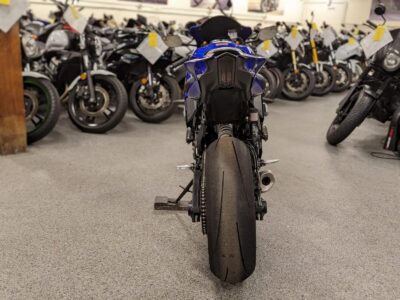 2022 YAMAHA R7