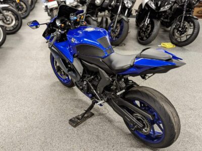 2022 YAMAHA R7