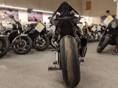 2015 Yamaha R1M