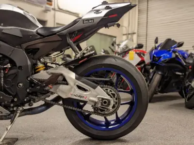 2015 Yamaha R1M