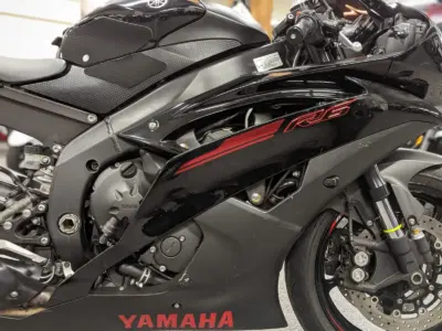 2015 Yamaha R6 RAVEN