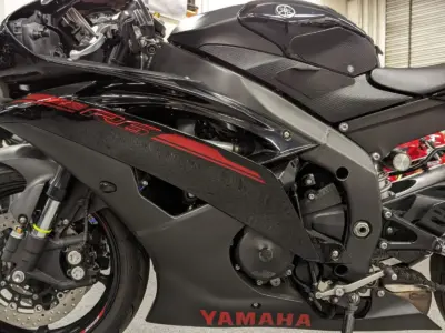 2015 Yamaha R6 RAVEN