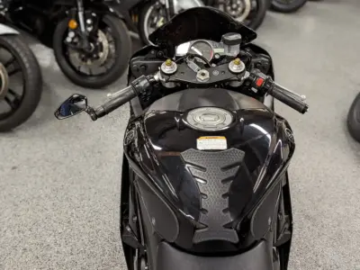 2015 Yamaha R6 RAVEN