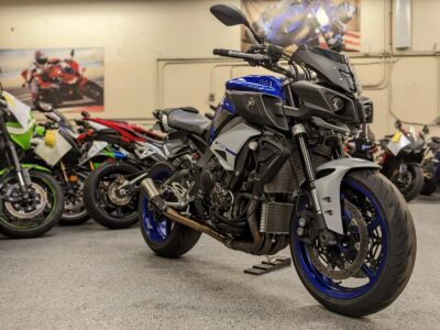 2021 YAMAHA MT10 FZ10