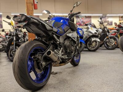 2021 YAMAHA MT10 FZ10