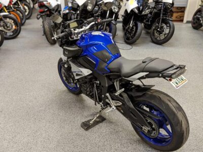 2021 YAMAHA MT10 FZ10