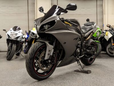 2013 Yamaha R1