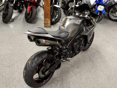 2013 Yamaha R1