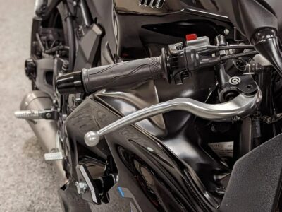 2022 YAMAHA R7