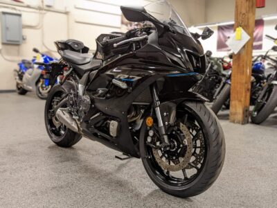 2022 YAMAHA R7
