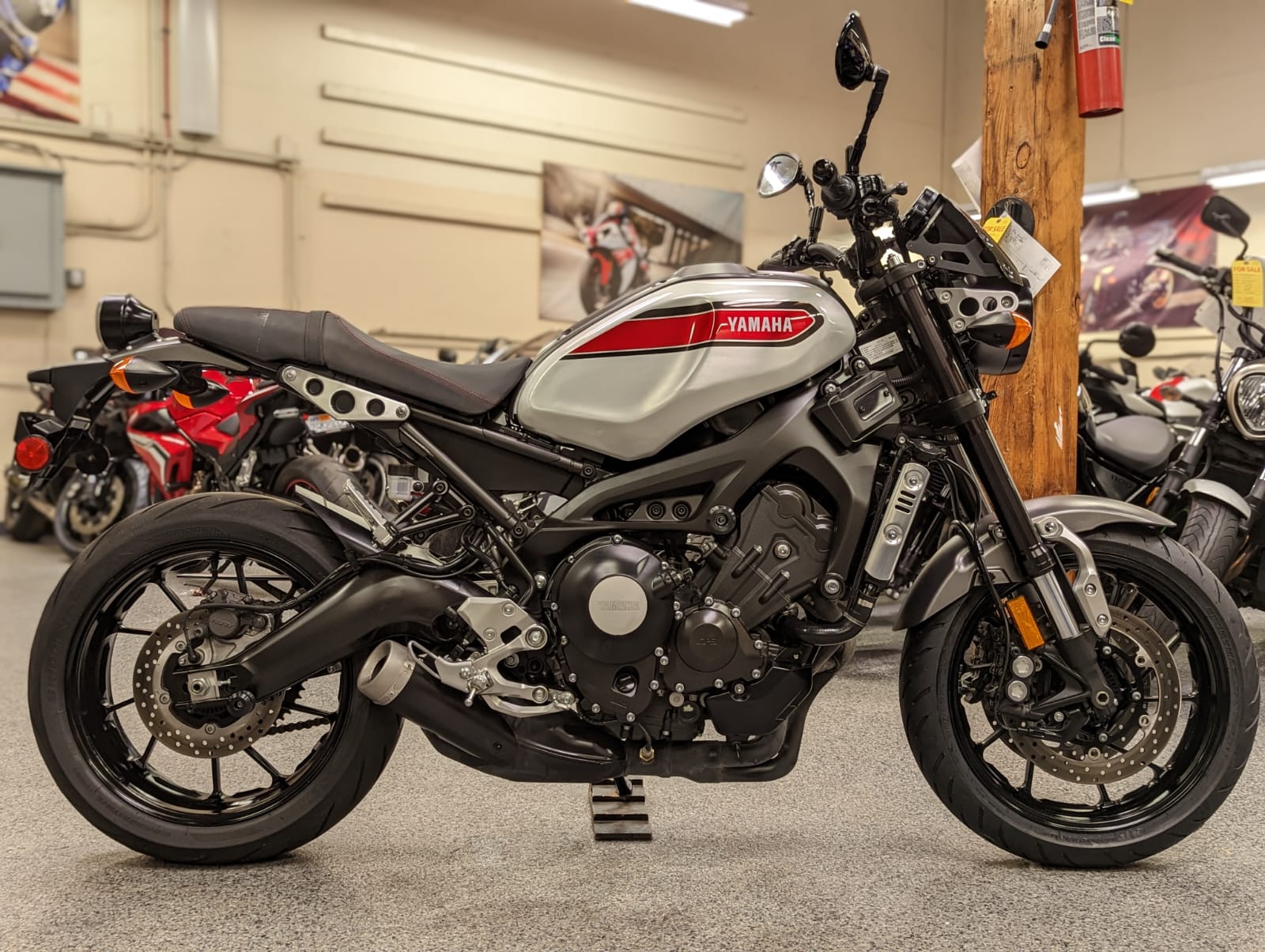 Yamaha 900 clearance xsr 2019