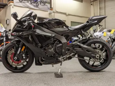 2018 Yamaha R1