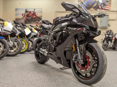 2018 Yamaha R1