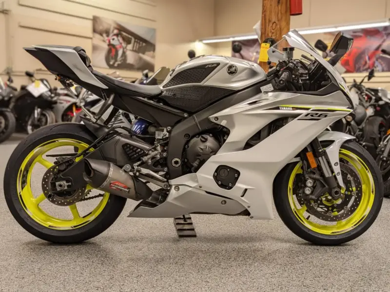2017 Yamaha R6