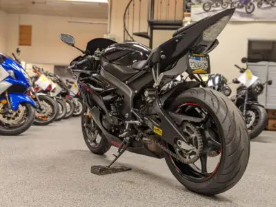 2015 Yamaha R6 RAVEN