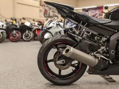 2015 Yamaha R6 RAVEN