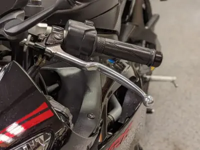 2015 Yamaha R6 RAVEN