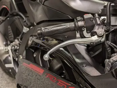 2015 Yamaha R6 RAVEN