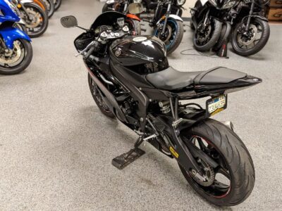 2015 Yamaha R6 RAVEN